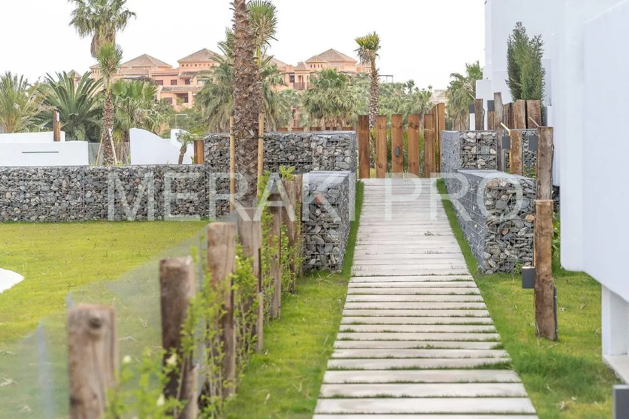 Apartment Playa Granada, Piso En Urbanizacion Nueva 6 Pax Beach, Golf, Ski,Sun Motril