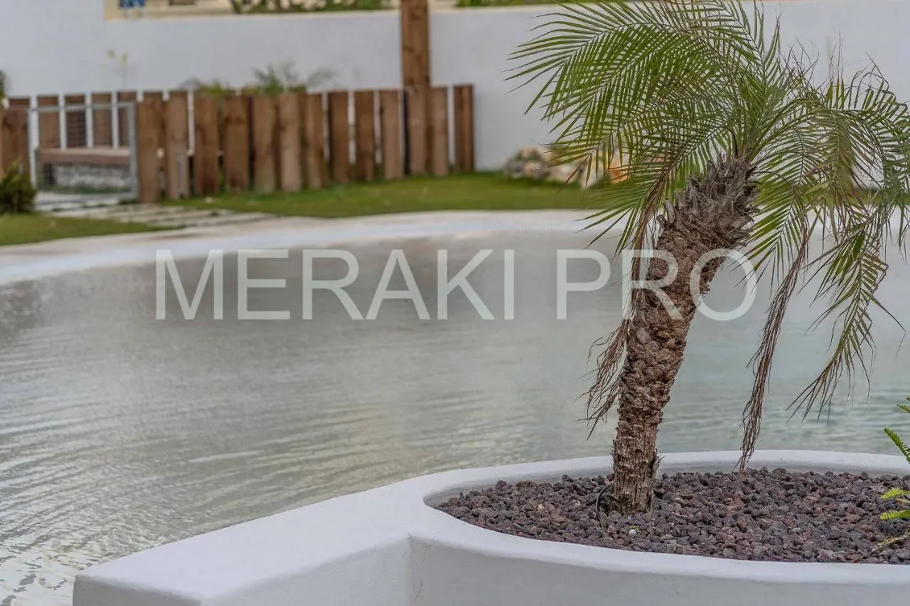 Apartment Playa Granada, Piso En Urbanizacion Nueva 6 Pax Beach, Golf, Ski,Sun Motril